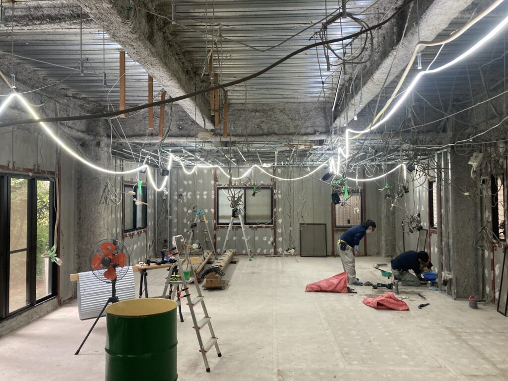 パーティー現場。